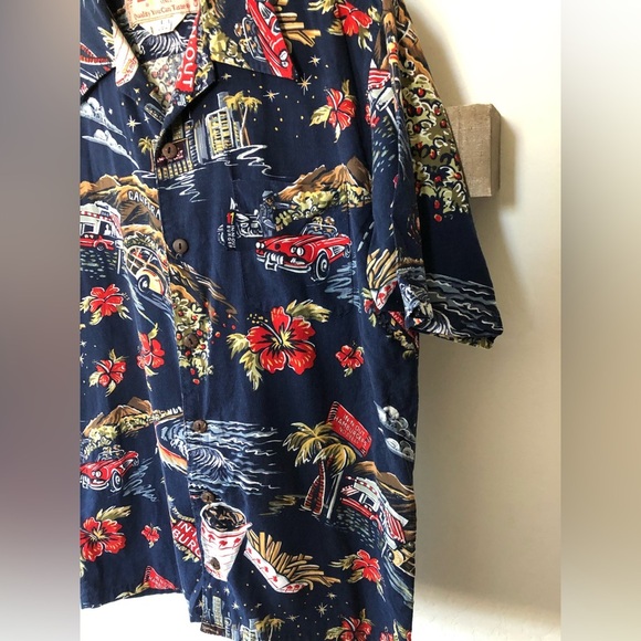 In N Out Burger|Hawaiian Vintage style novelty print button-down shirt•••Retro - Picture 2 of 11